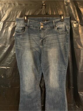 Women's Daily Thread Blue Stretch Denim Jeans